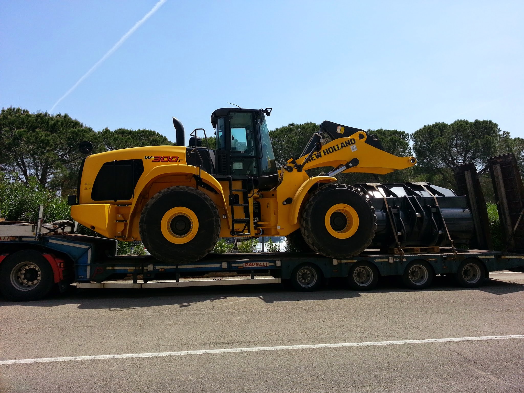 New Holland Construction — Lecce, Italie